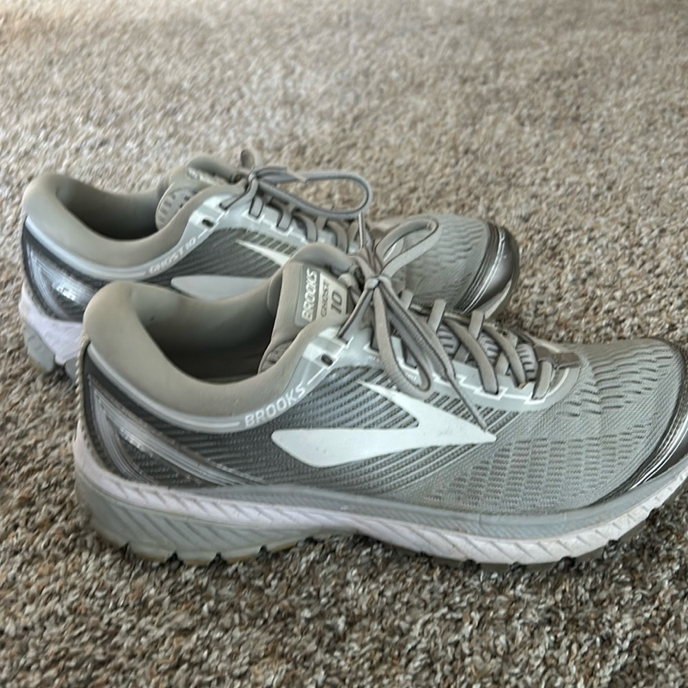 Brooks Ghost 10 - image 1